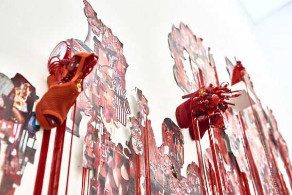荒木由香里 Yukari Araki《Red》installation view / Mixed media / 2016　［Photo：Yoshihiro Ozaki］LOKO GALLERY